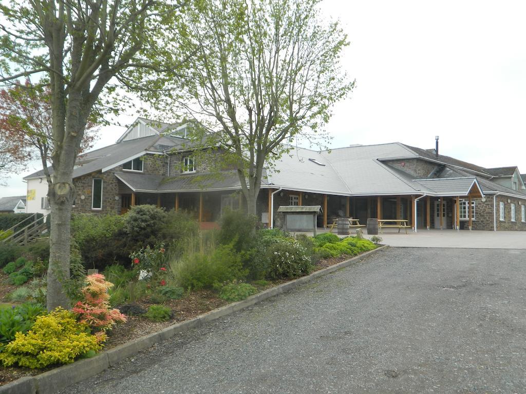 The Waie Inn Copplestone Bagian luar foto